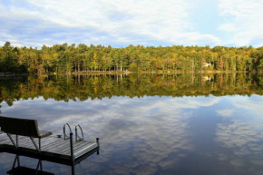 Lakefront Escape Boat Dock, Grill, Fire Pit!